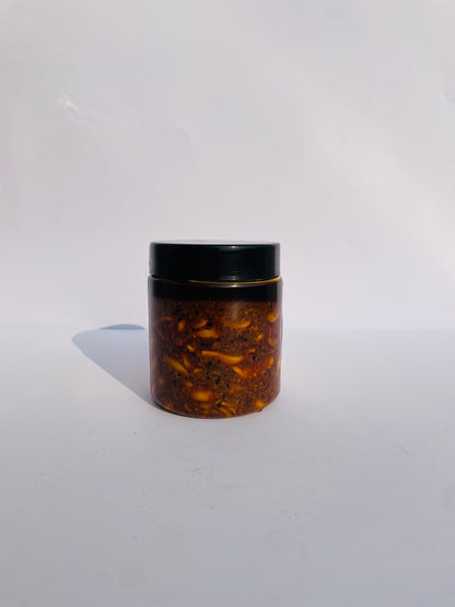 Desi Garlic Pickles – 100% Natural & Homemade